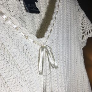 [Elementz] Short-sleeved Crocheted Sweater